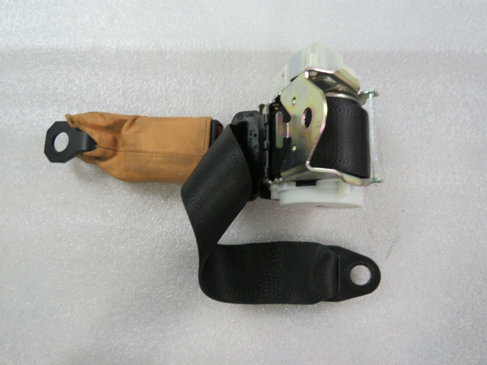 Ferrari California, LH, Left Rear Seat Belt, With Buckle, Used, P/N 805784