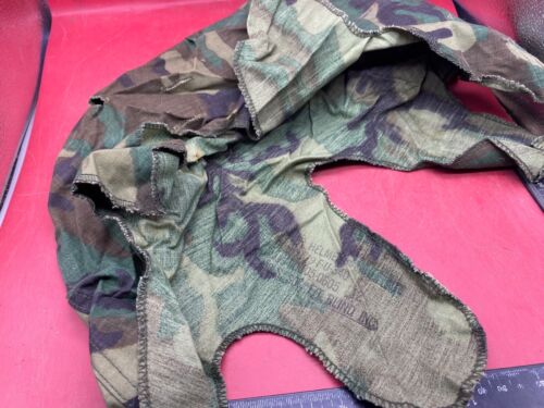 Original US Army Vietnam War M1 Camo Helmet Cover - VietNam Found - Combat Worn - Picture 8 of 8