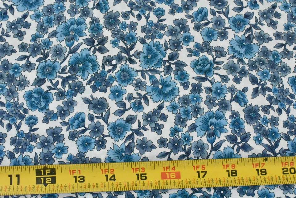 33" Long, Vintage, Blue Floral on Off-White Quilt Cotton, Northcott Silk, V456 - Image 2 of 4