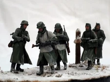 1/35 Resin WW2 German Infantryman 5 Kit Winter unpainted unassembled 36066