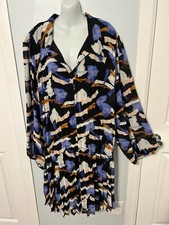 NWT Nine West Lined Multi-Color V-Neck Pleated Dress with LS        Plus Size 4X