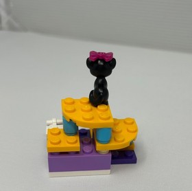 LEGO FRIENDS: Cat's Playground (41018) -Lion Cub&rsquo;s Savannah (41048) - INCOMPLETE