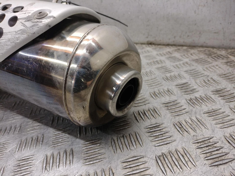 2001 BMW F 650 Exhaust System - Image 4 of 4