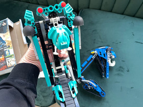 LEGO Bionicle Tarakava Set 8549 Complete with Box and Instructions Complete