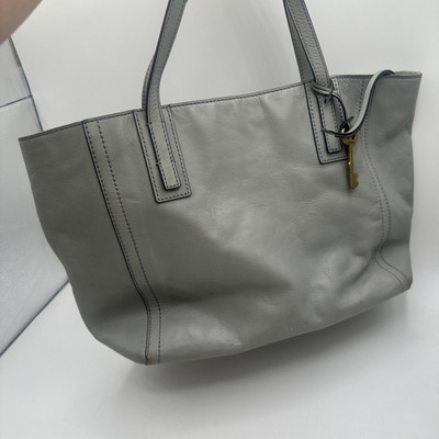 Fossil Tote Cow hide Leather Gray Minimalist Classic Work Lightweight