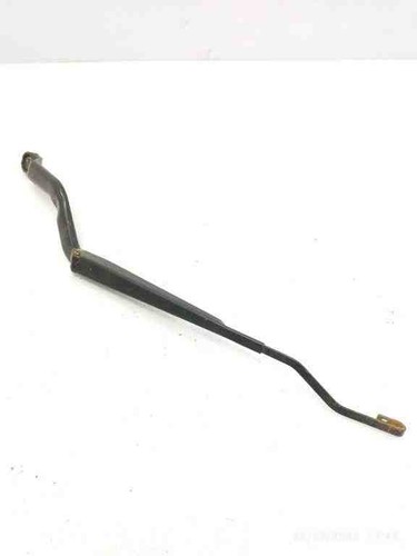 NISSAN ALMERA II Hatchback N16 Scheibenwischer vorne 28881bn002 1.50 31904365