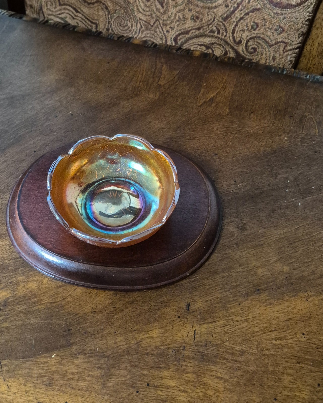 VTG JEANETTE Crackle Marigold Iridescent Glass Scalloped Edge 4.25" Berry Bowls