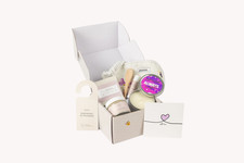 Natural Bath and Body Gift Set - Lavender Spa Gift Box