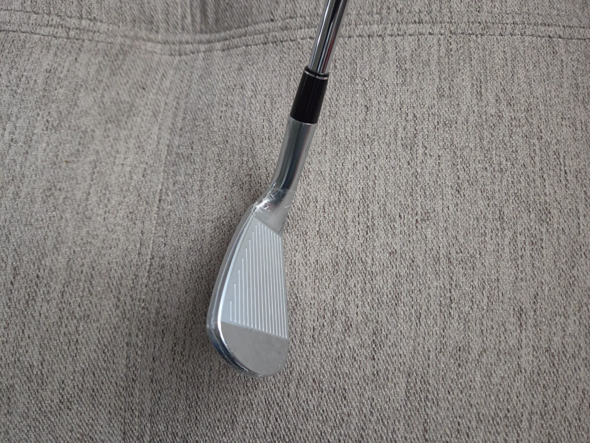 SRIXON ZXi7 FORGED PITCHING WEDGE PW DYNAMIC GOLD MID 115 S300