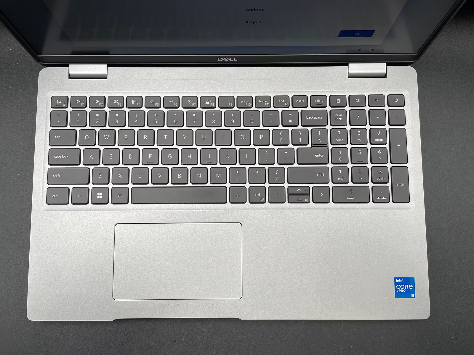 Dell Inc. Latitude 5520, 15.5-Inch Laptop, with 11th Gen Intel(R) Core(TM) i5-1145G7 @ 2.60GHz, Windows 11 Pro