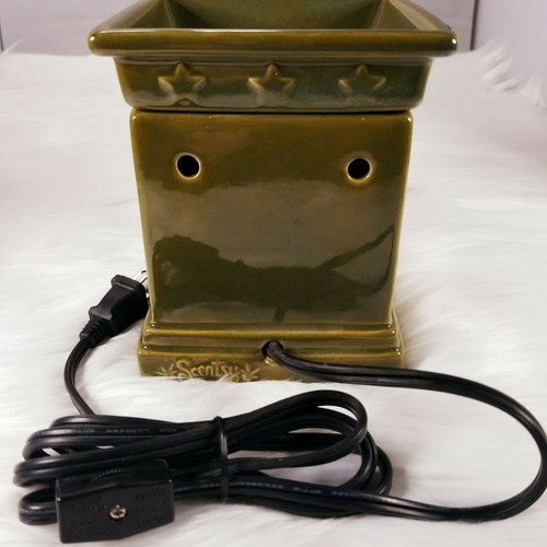 Ceramic Scentsy Wax Warmer Christmas Pine Trees Green - Picture 3 of 9