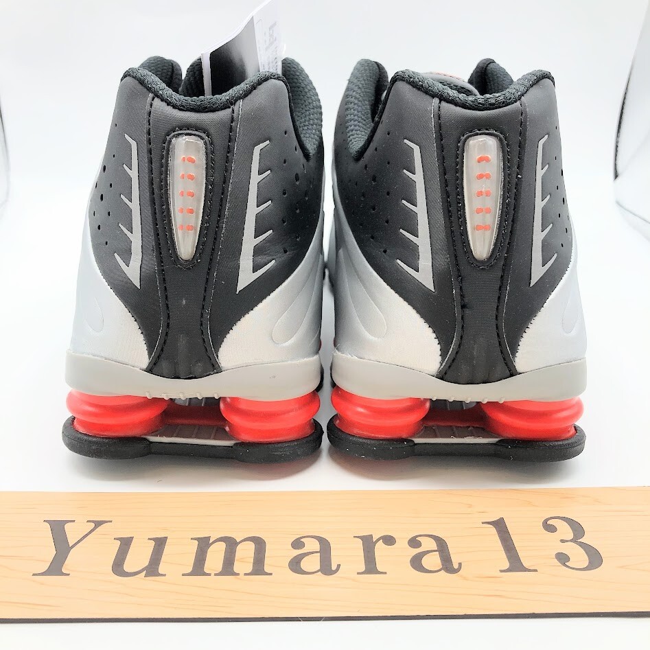 靴 29cm Nike Shox HQ1988-002 HQ1988-002 Nike Shox R4 Metallic Silver Red (2025) (Men's