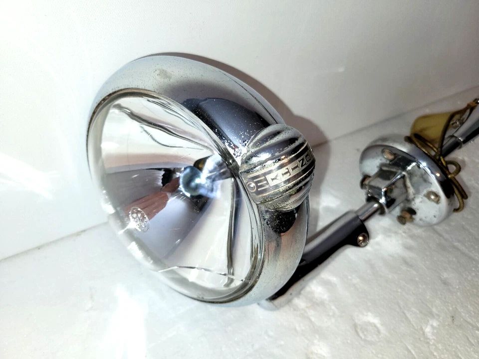 Vintage original "Unity" spot light/spot lamp - Image 2 of 4