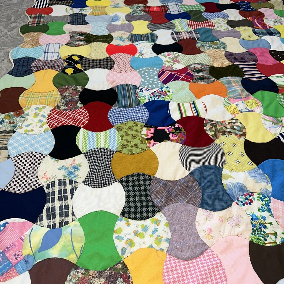 VTG Cutter Quilt Bow Tie Feedsack Wool Block Hand Pieced Nice - Image 3 of 4