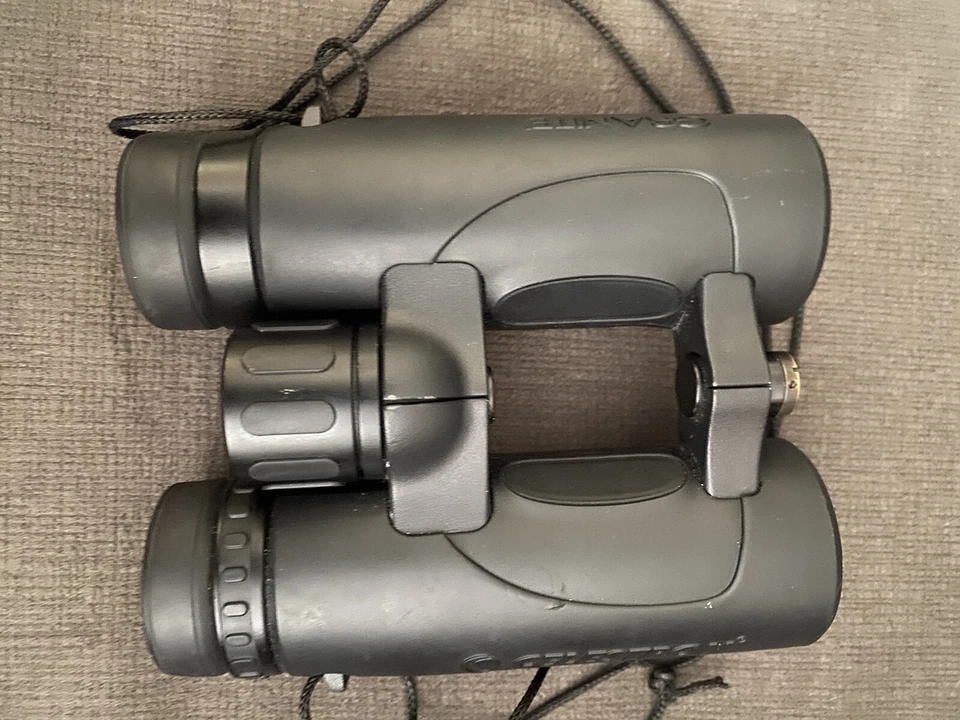 Celestron Granite 71380 Series 9X33 Roof Prism Binocular Black - Image 4 of 4