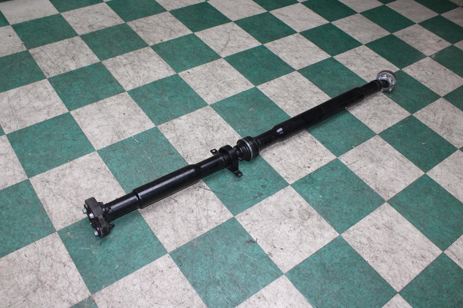 14-24 Quattroporte AWD Rear Propeller Prop Driveshaft Drive Shaft Tube OEM WTY