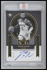 2024-25 Panini Noir Snapshot Signatures Holo Gold Damian Lillard #/10 #SNP-DLI