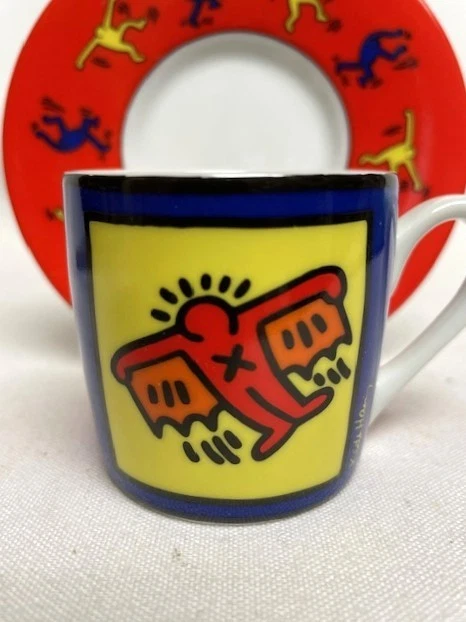 Taza y platillo de café Keith Haring Konitz Batman vs Superman Espresso Demitasse Foto 3 de 4