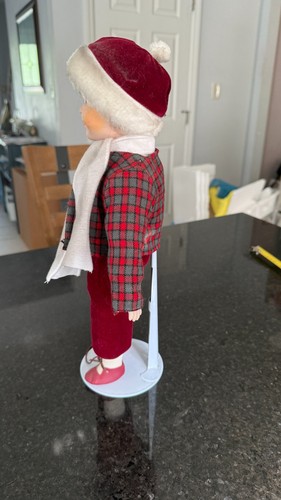 Vintage Anco 15" Porcelana Niño Navidad Muñeca Rojo Terciopelo Sombrero Chaqueta a Cuadros - Imagen 9 de 16