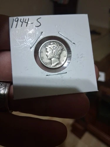 1944 (P) Mercury Dime 90% Silver Good Condition