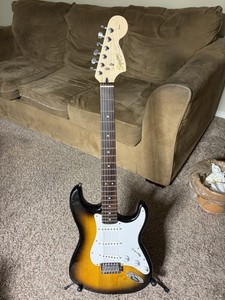 Squier Stratocaster Deluxe | eBay