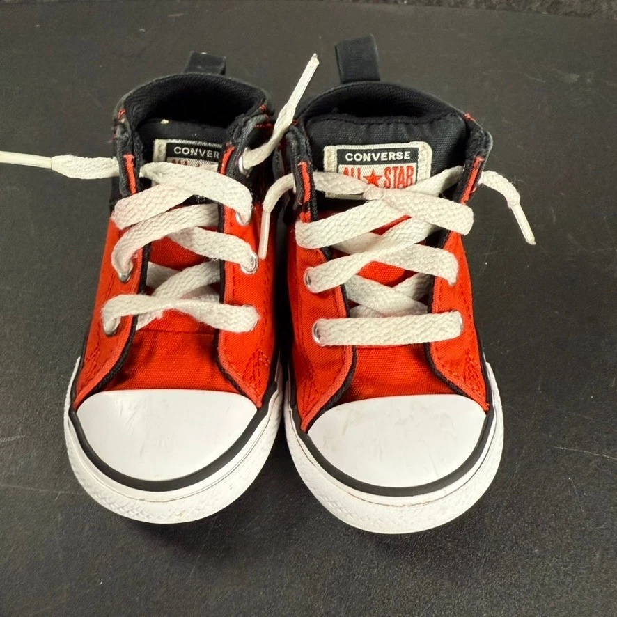 Zapatillas altas Converse All Star para bebés pequeños rojas negras talla 6 EE. UU. Foto 2 de 4