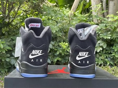 Size 7.5 - Air Jordan 5 Retro OG Black Metallic Reimagined for