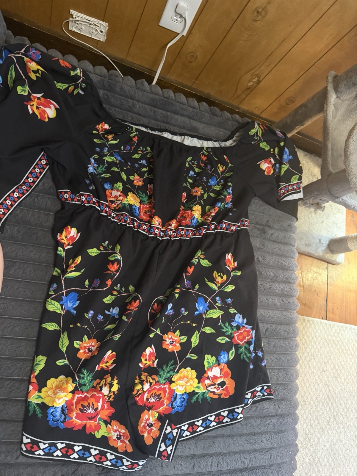 Women’s Black Multicolor Floral Off-Shoulder Romper, Short Sleeve, Size S