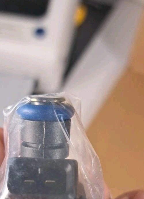 Inyector de combustible 57784 tracción trasera GP Sorensen 800-1922N se adapta a Cadillac DeVille 4,9 L 92-93 Foto 3 de 3