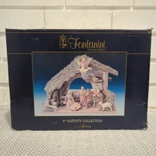 Fontanini Heirloom 5" Nativity Scene Collection w/ Figures & Box 50735BX