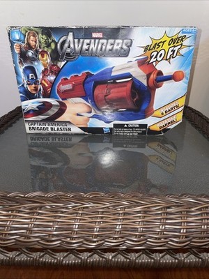 Hasbro Nerf Captain America Blaster 2011 Marvel Avengers Dart Gun Toy