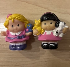 Fisher Price Little People Sara Lynn With Blue Bird And Sonya Lee With Dog & Cat
