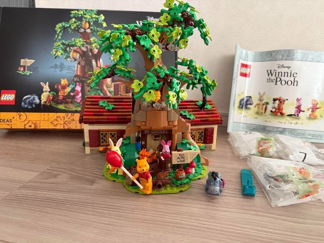 LEGO Ideas 21326 Winnie the Pooh Piglet Eeyore Minifigs 1265pcs