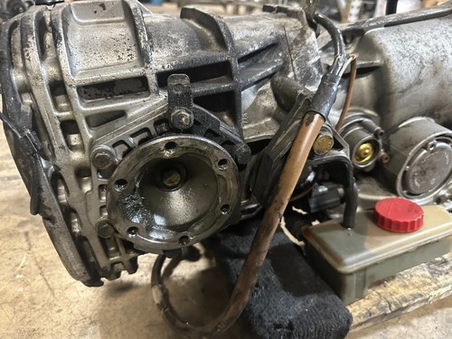 Porsche 928 Automatic Transmission Gearbox With Differential OEM #84149 - Picture 6 of 9
