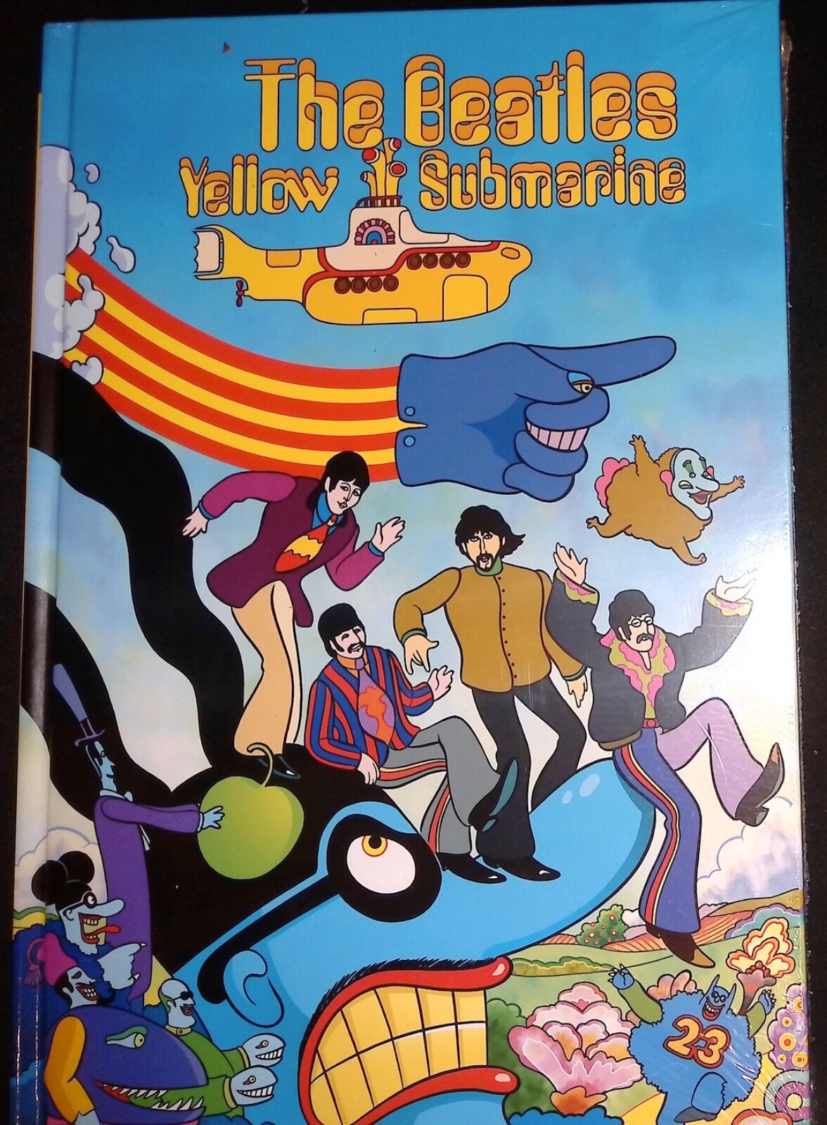 The Beatles Yellow Submarine Titan Comics Graphic Novel