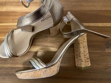 Nero Giardini Gr. 39 High Heels Plateau Sandalen Goldfarben Kork