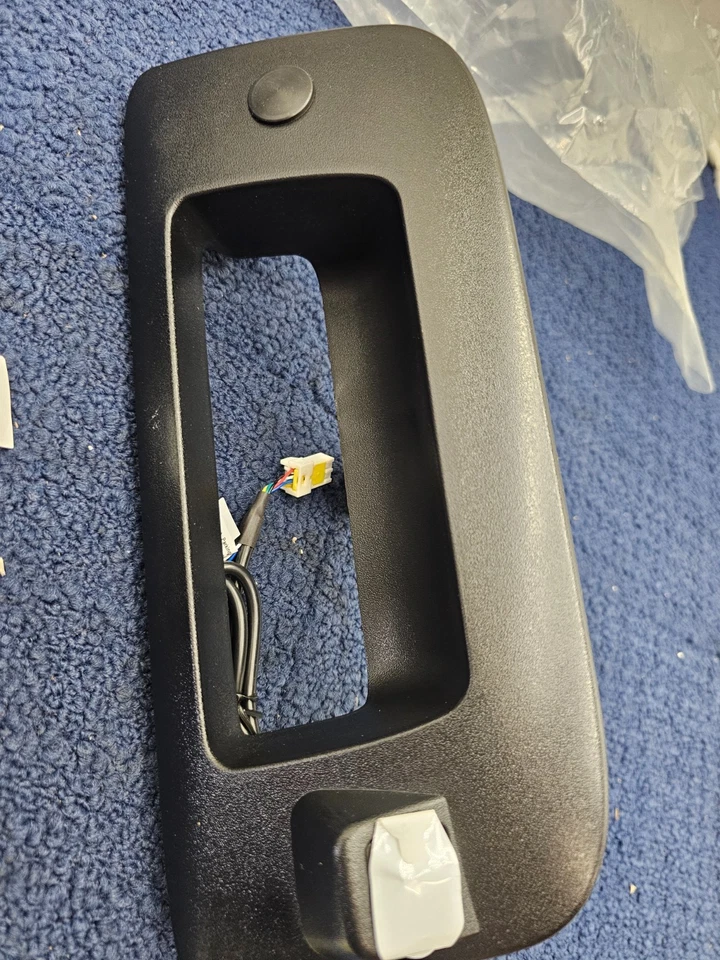 Master Tailgaters MT-CSGS07B Backup Camera Fits 07-13 Silverado/ Sierra - Imagem 4 de 4