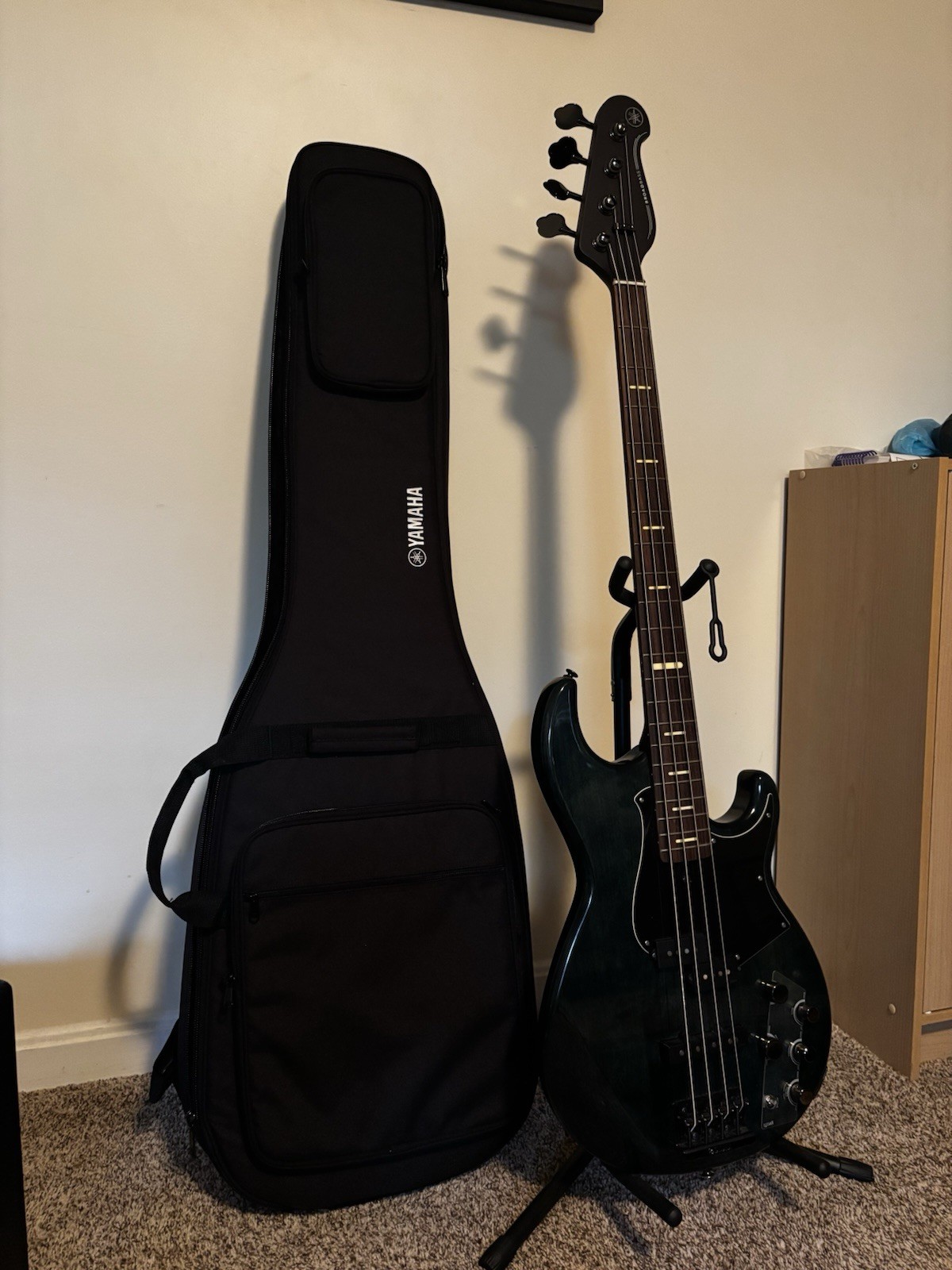 Yamaha BB734A 4-String Solid Body Electric Bass Blue Right-Handed w/Bag ...