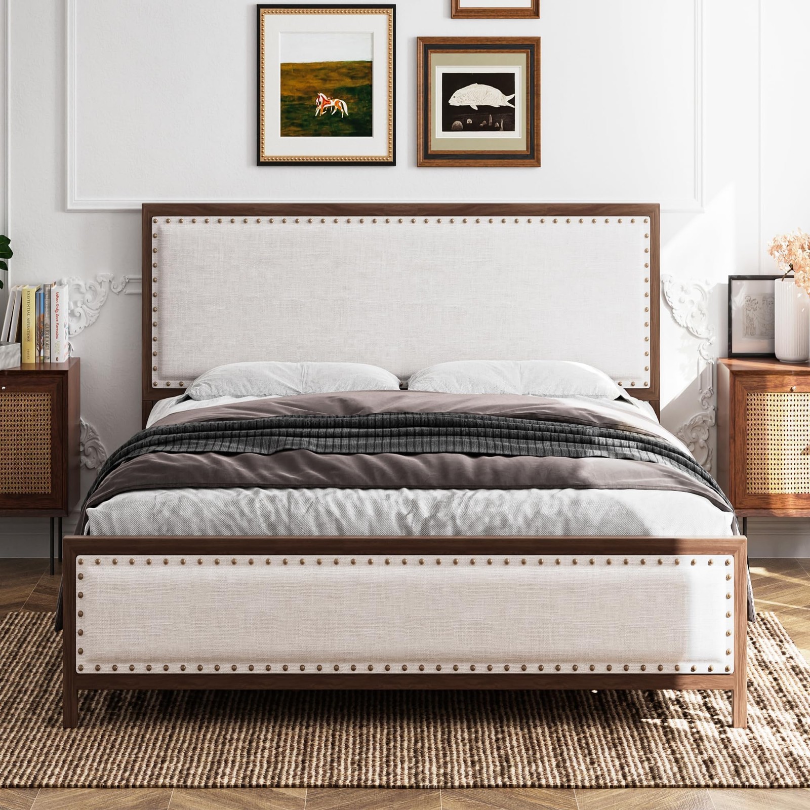 ,refined Vintage Metal Bed Frame With Wooden Detail, L...