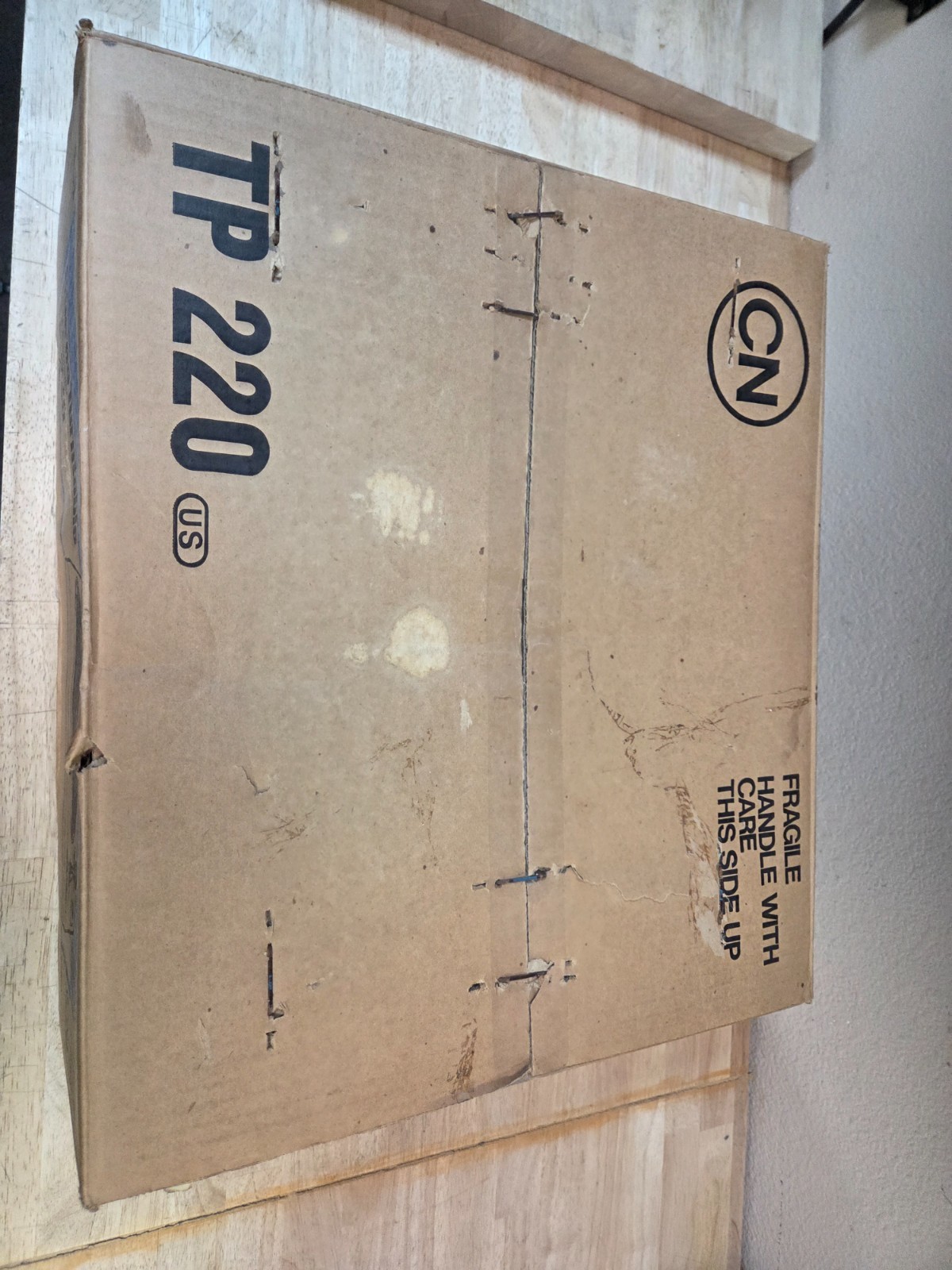 NIB Sanyo TP 220 auto return turntable Made in Japan 1970s