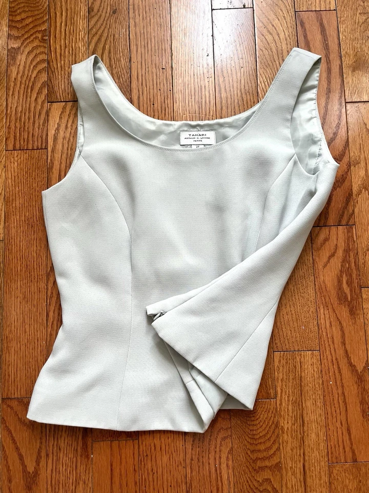 Camiseta sin mangas Tahari gris claro ajustada con cremallera Preppy Chic formal talla S Foto 4 de 4