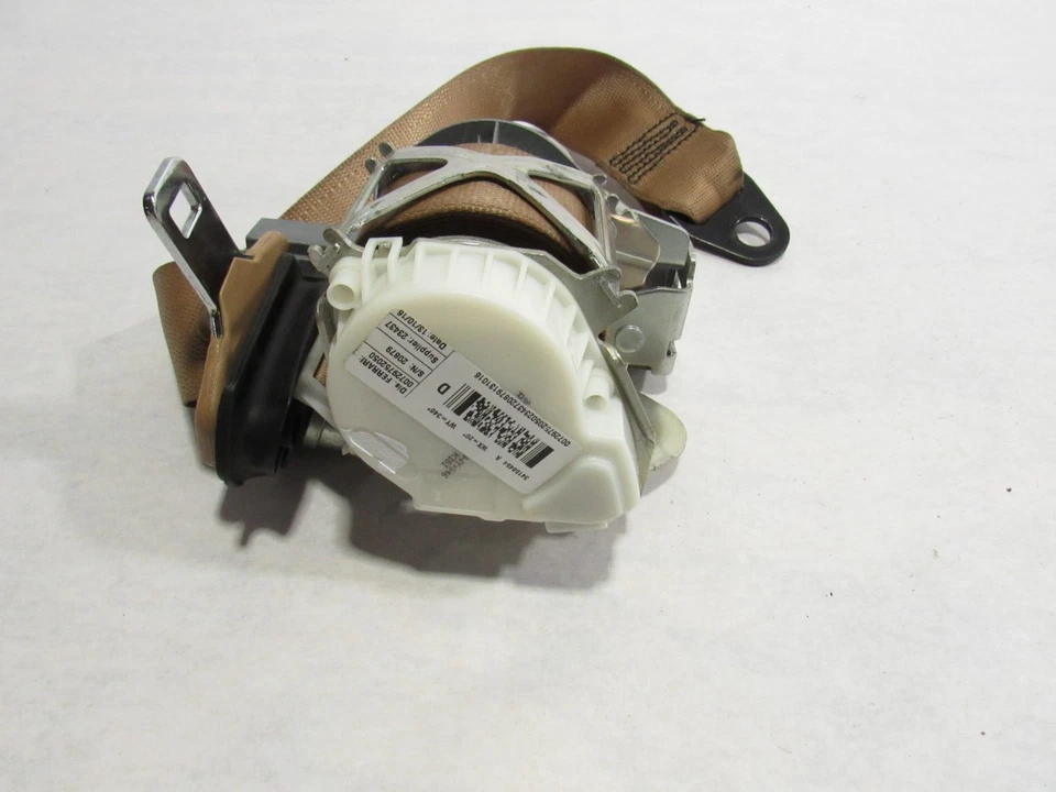 15-19 Ferrari 488 Spider 2017 retractor cinturón de seguridad pasajero delantero derecho;:Y Foto 3 de 4