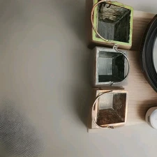 VTG Primitive Red Wooden Square Berry/Rice Pail w/Iron Handle.