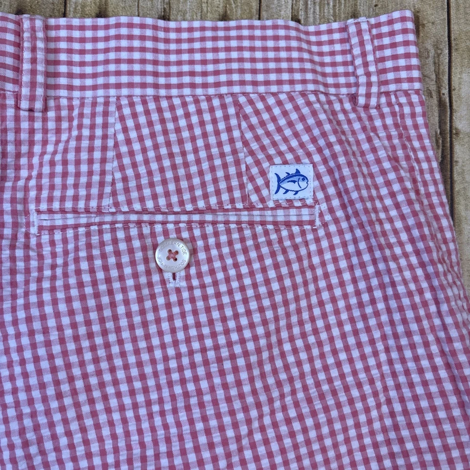 Southern Tide Seersucker Shorts Red Gingham Size 35 - Image 4 of 4
