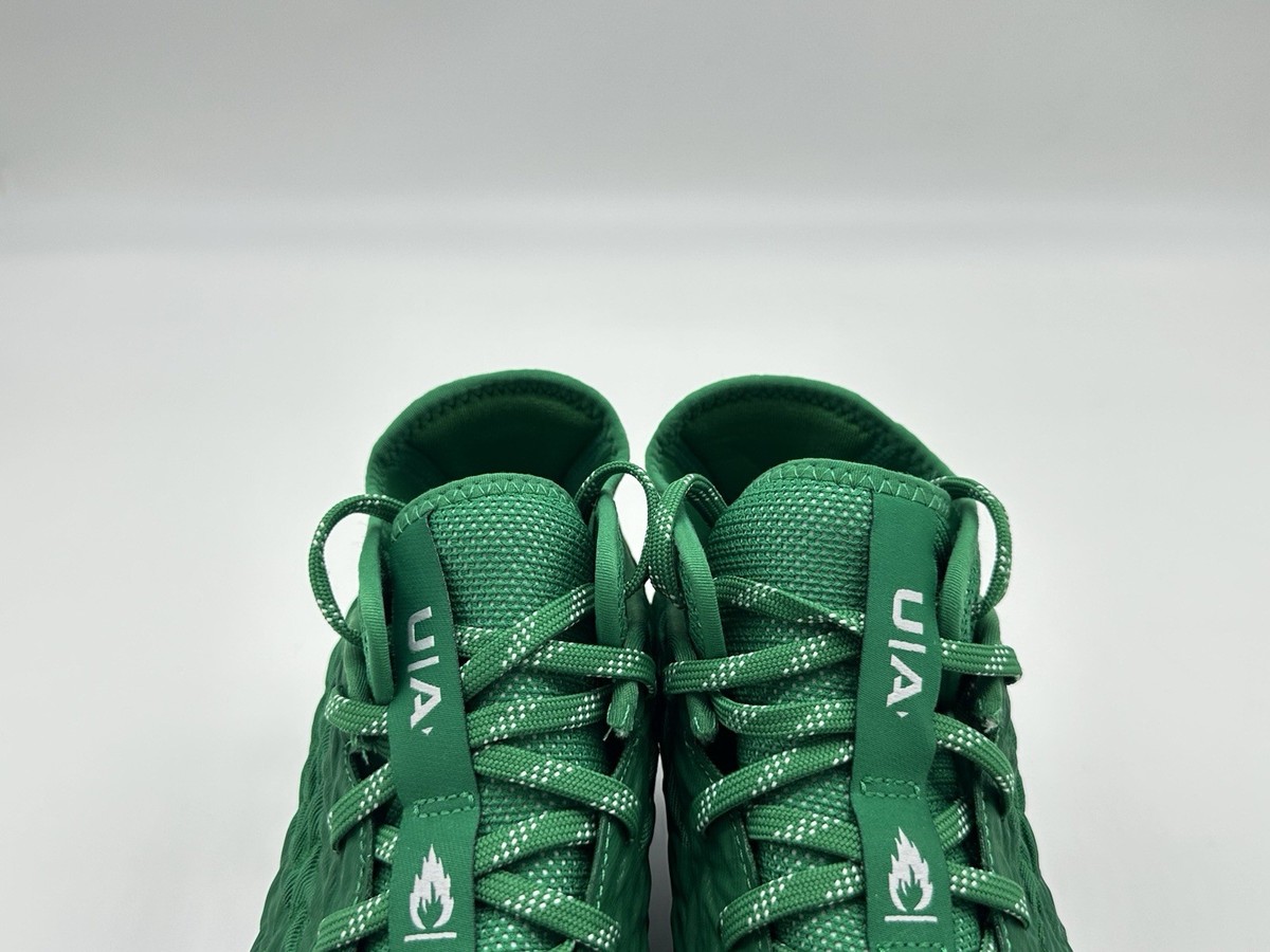 Under Armour Sz 12.5 US Spotlight 4 MC Green/Silver Football Cleats 3027977 NEW Under armour Medium Width (D, M) Green Football Shoes  main image 2