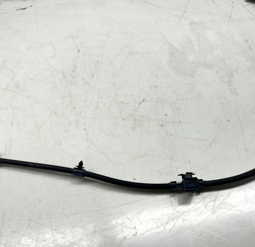 BMW X5 WINDSHIELD WASHER NOZZLE SET F15 2014-2018 OEM - Picture 3 of 10