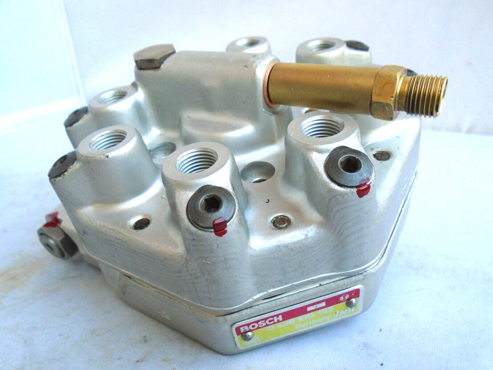 BENTLEY ROLLS ROYCE SILVER SHADW FUEL DISTRIBUTOR 0438100155 Air Flow 0438120213