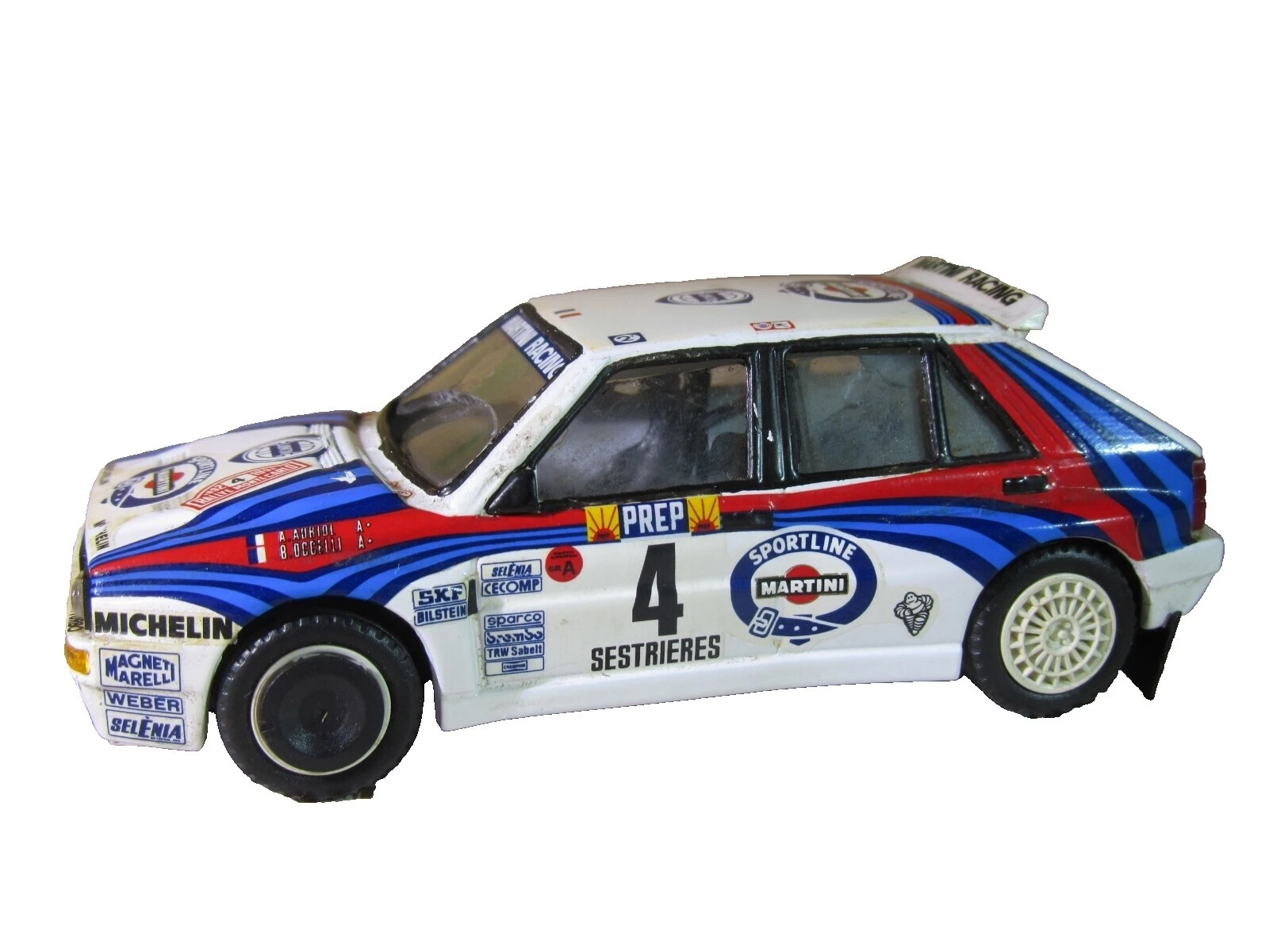 Литые модели спортивных и туристических автомобилей Lancia White