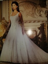 Demetrios Linia A Suknia ślubna Rozmiar 2 4 Pasek welonowy Bez rękawów KORALIKI Koronka