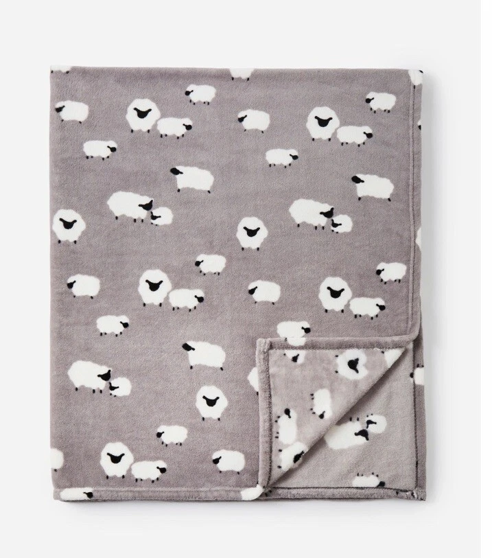 Grey Sheep Fleece Throw Blanket Super Soft Cosy Bedding - Image 2 of 2